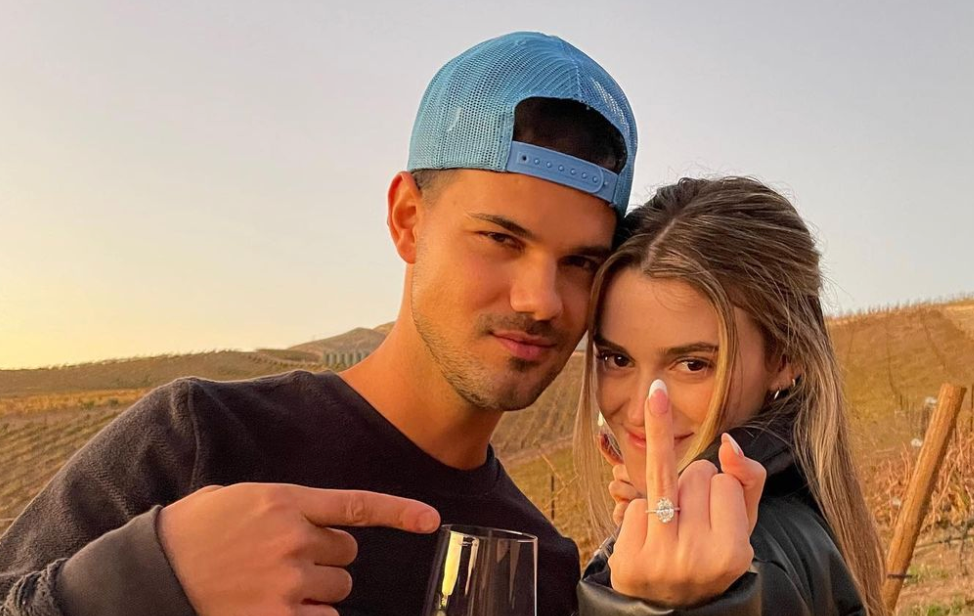 Lautner dating now taylor Who is