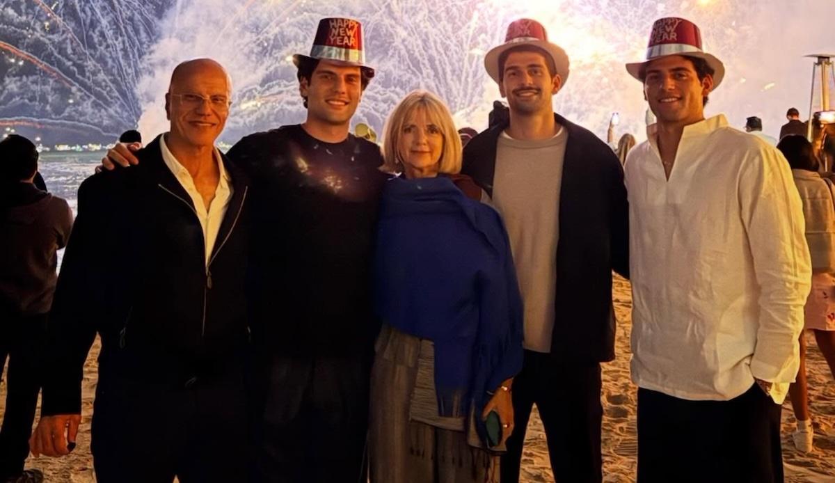 ben favaedi parents