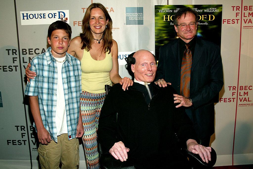 Will Reeve, Diana Reeve, Christopher Reeve, and Robin Williams at the Tribeca festival in 2004