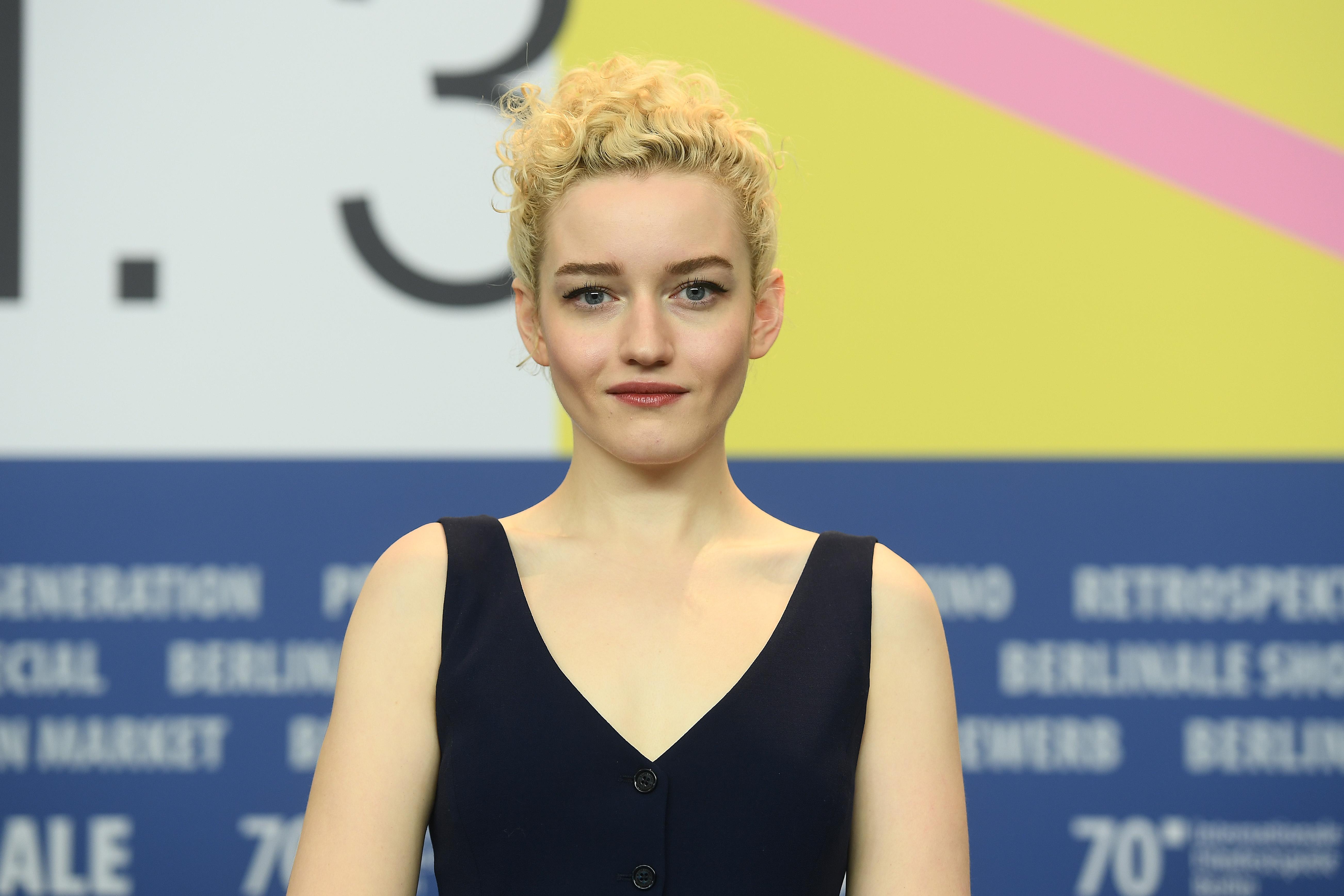 julia garner