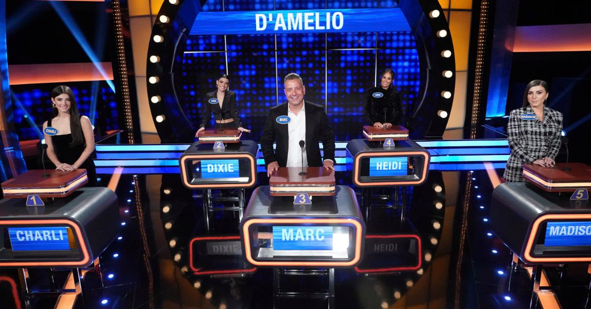 D'Amelio family on 'Celebrity Family Feud'