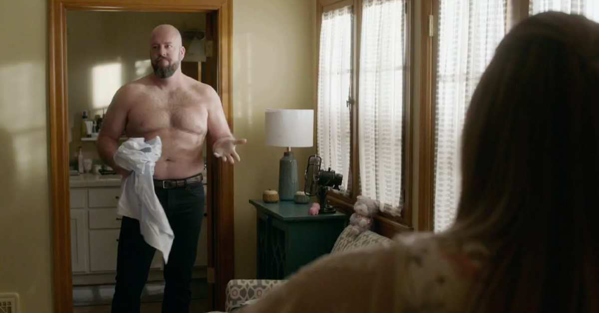 Chris Sullivan's Weight Loss: 'This Is Us' Star Weighs a Lot Less IRL