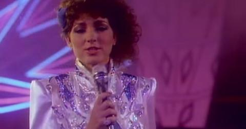 Why Gloria Estefan Is Famous? She Was Huge in the '80s & '90s