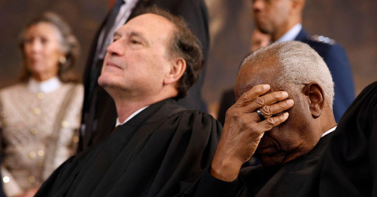 Samuel Alito and Clarence Thomas at President Trump's swearing-in ceremony. 