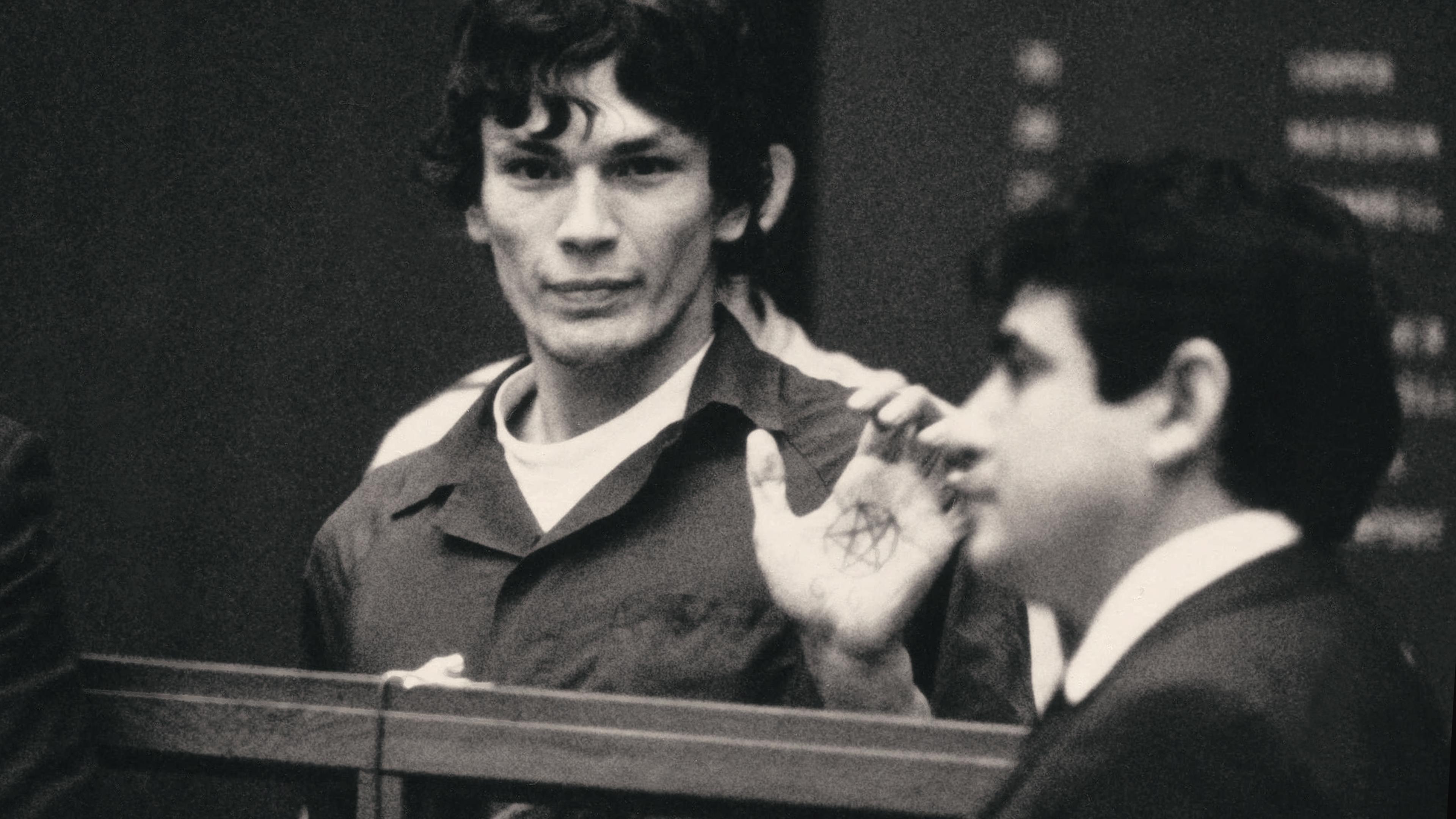 what happened to richard ramirez teeth