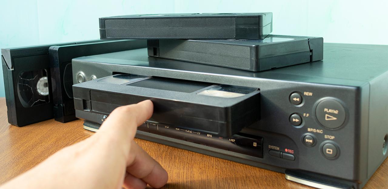 Man Sells VCR On eBay, Gets Heartfelt Thank You Note From 86YearOld