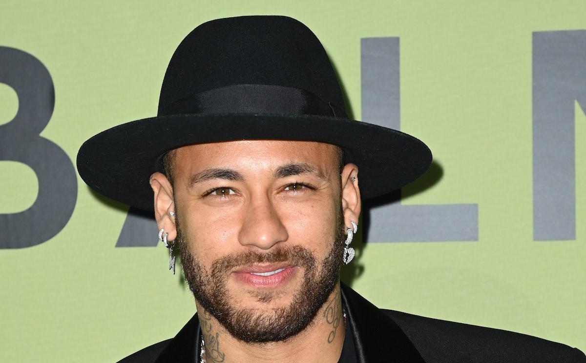 Who Did Neymar Cheat With? Details on His Philandering