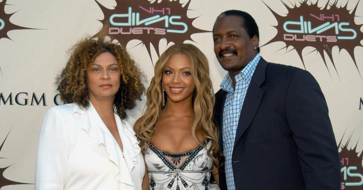 Tina Knowles, Beyoncé, and Mathew in 2003