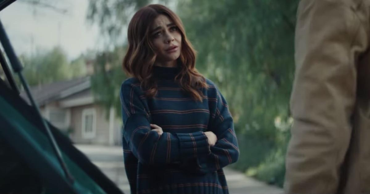 Sarah Hyland in Taco Bell Nacho Fries commercial