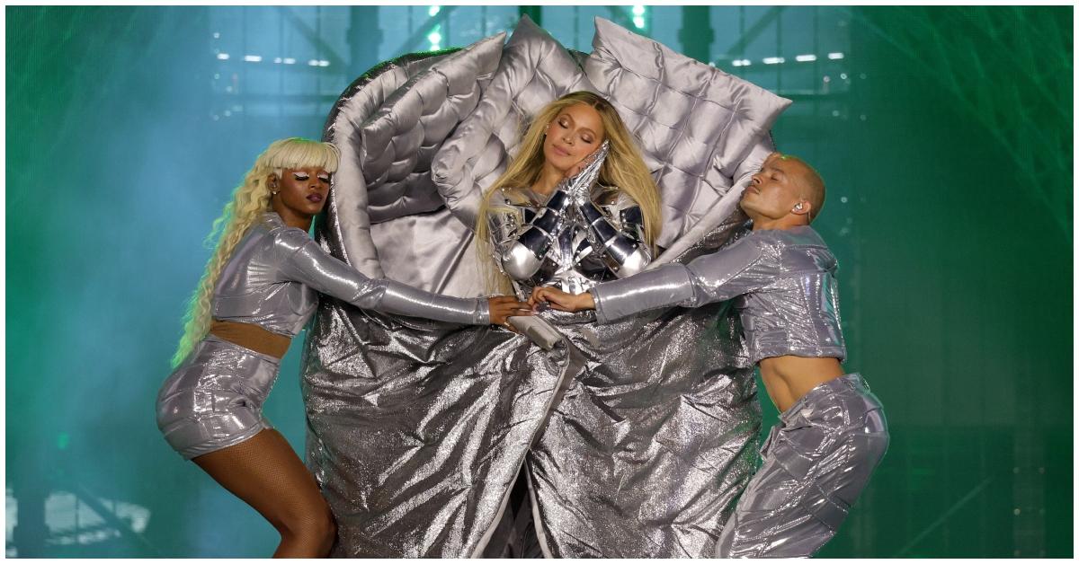 Unpacking Beyoncé’s Handwritten Letters to Fans and Celebs