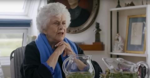 Joan Plowright in Nothing Like a Dame