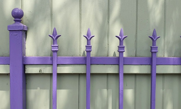What Does A Purple Fence Mean 4 1629125200156 