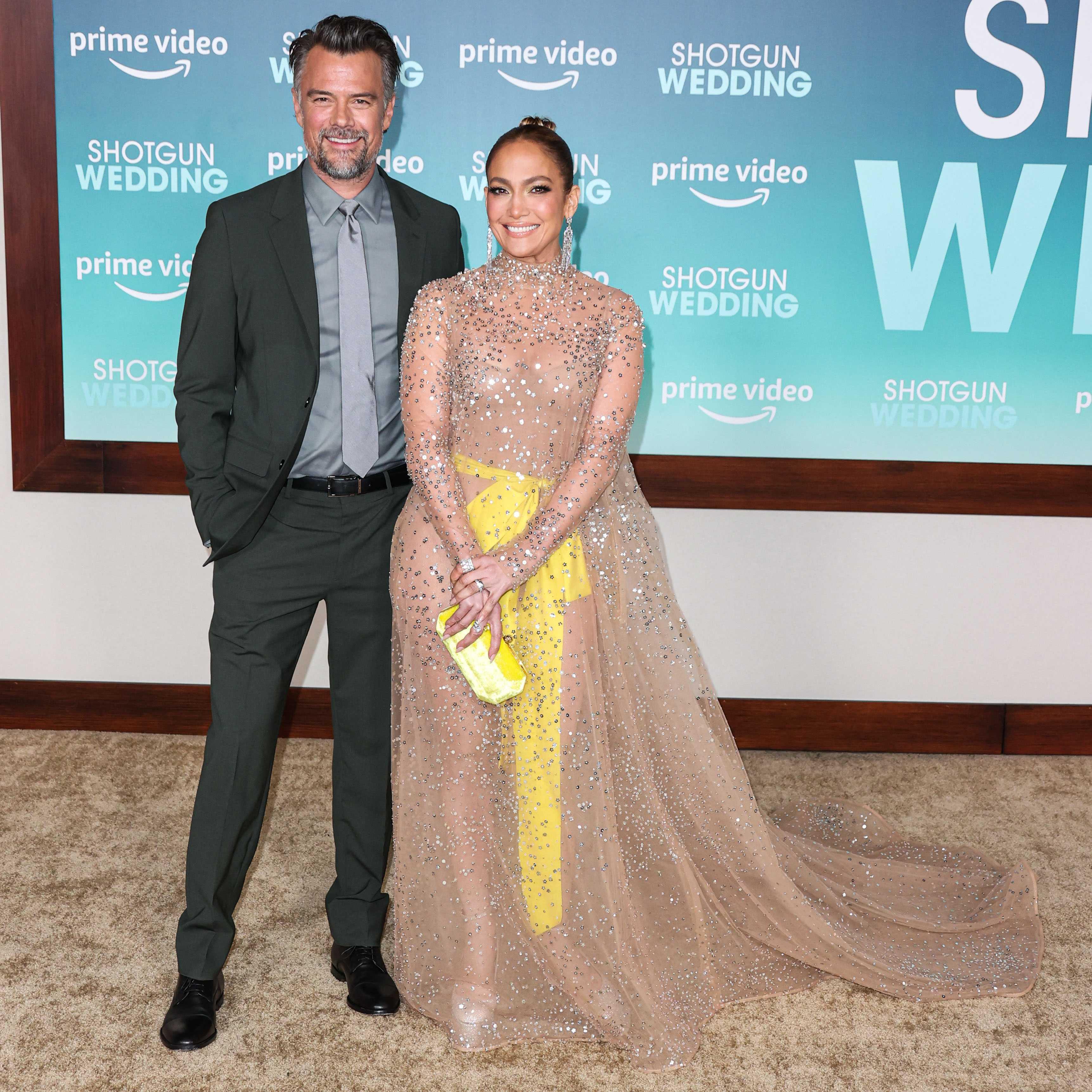 josh-duhamel-red-carpet
