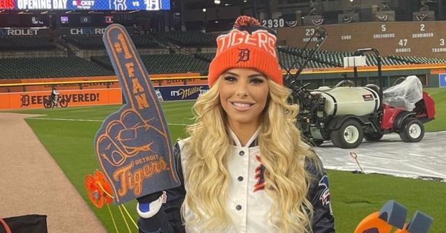 Amy Andrews from Fox 2 News in Detroit attending a Tigers game.