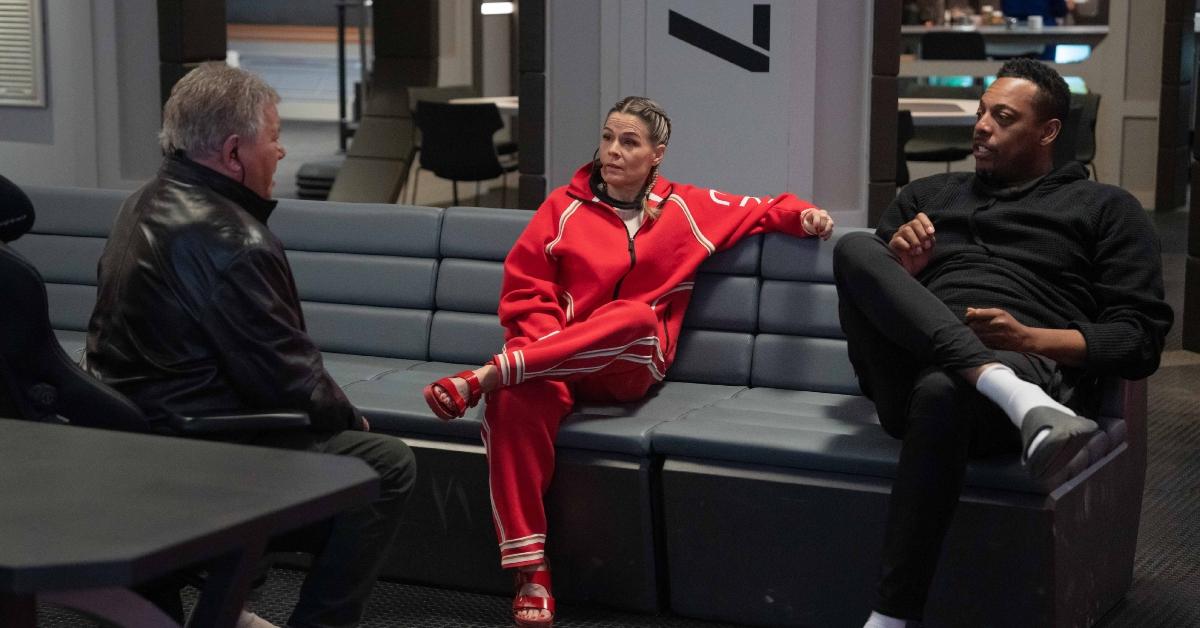 William Shatner talks with Cat Cora and Paul Pierce during the 'Stars on Mars' season finale.