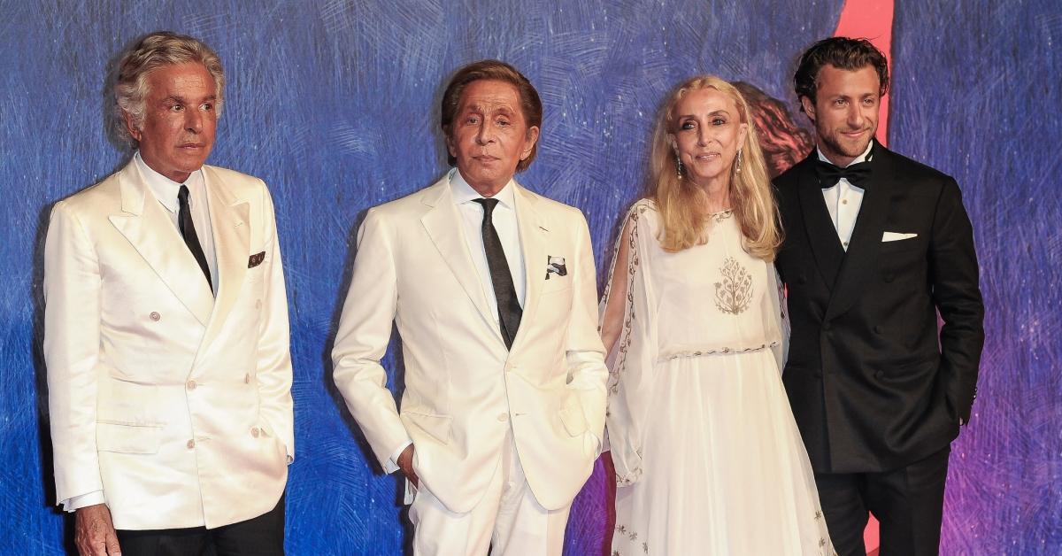 (l-r): Giancarlo Giammetti, Valentino Garavani, and guests on the red carpet