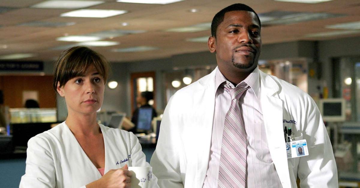 Maura Tierney en tant qu'infirmière Abby Lockhart et Mekhi Phifer en tant que Dr Greg Pratt sur «er».