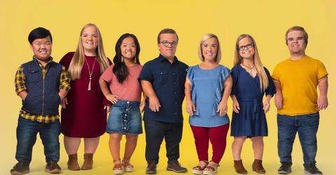 7 Little Johnstons smiling in group photo