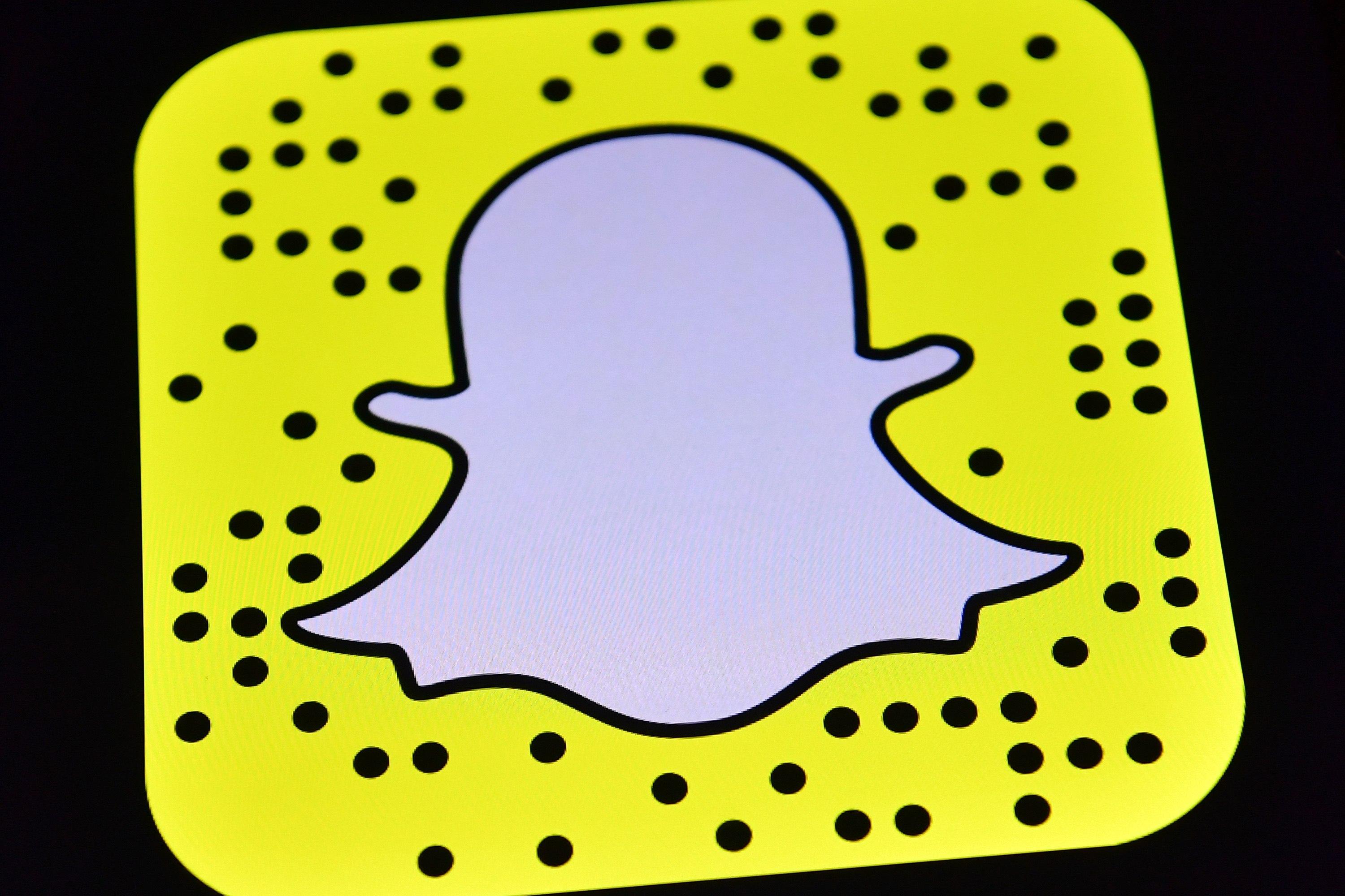 Here's How to Permanently Delete Your Snapchat Account - Vision Viral.