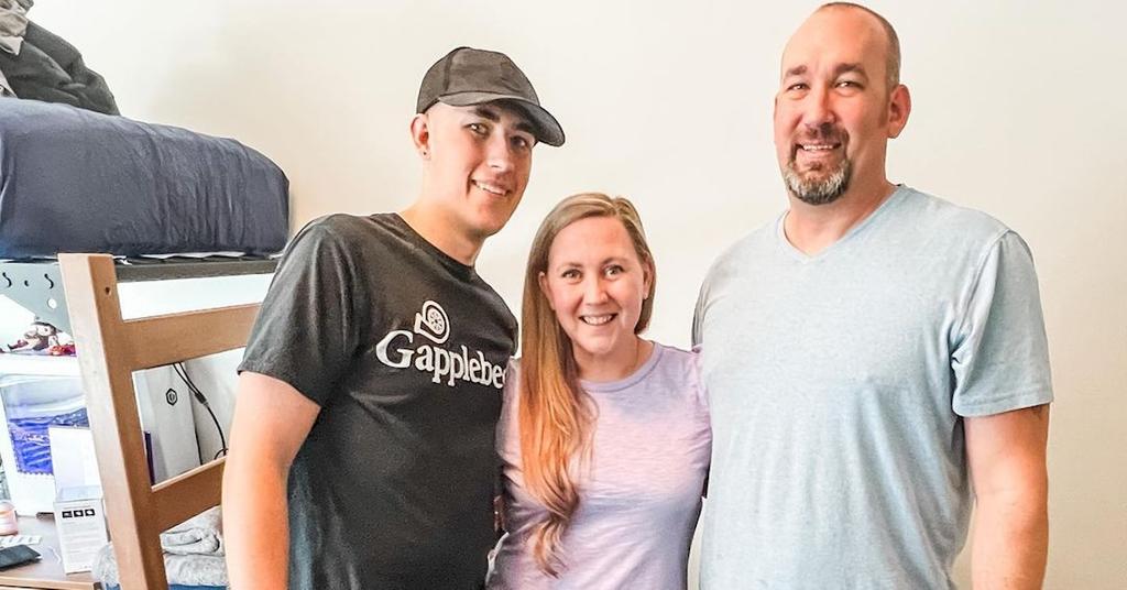 Who Is Rebecca Yarros’s Husband? Let's Meet Jason Yarros