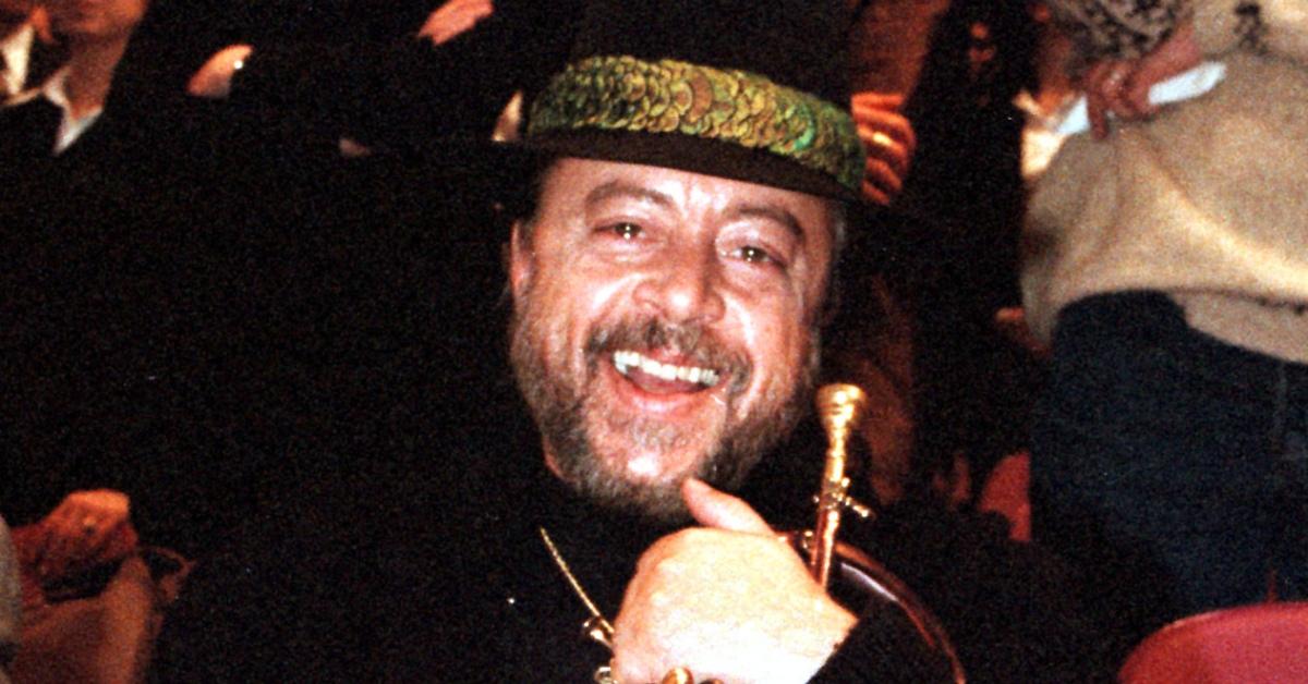 Chuck Mangione at an award's show in 1999.