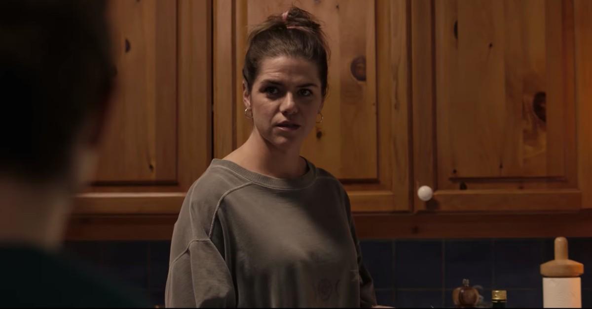 Kaniehtiio Horn as Tess in 'Alice, Darling' 