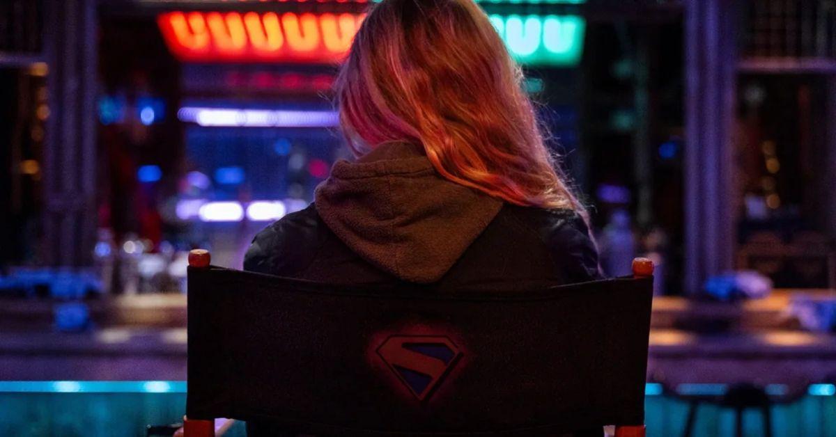 Milly Alcock as Supergirl from behind. 