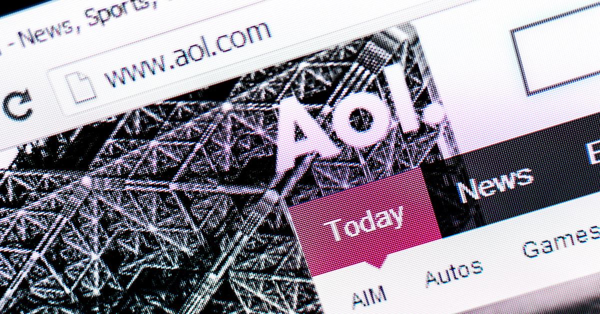Does AOL com still exist?