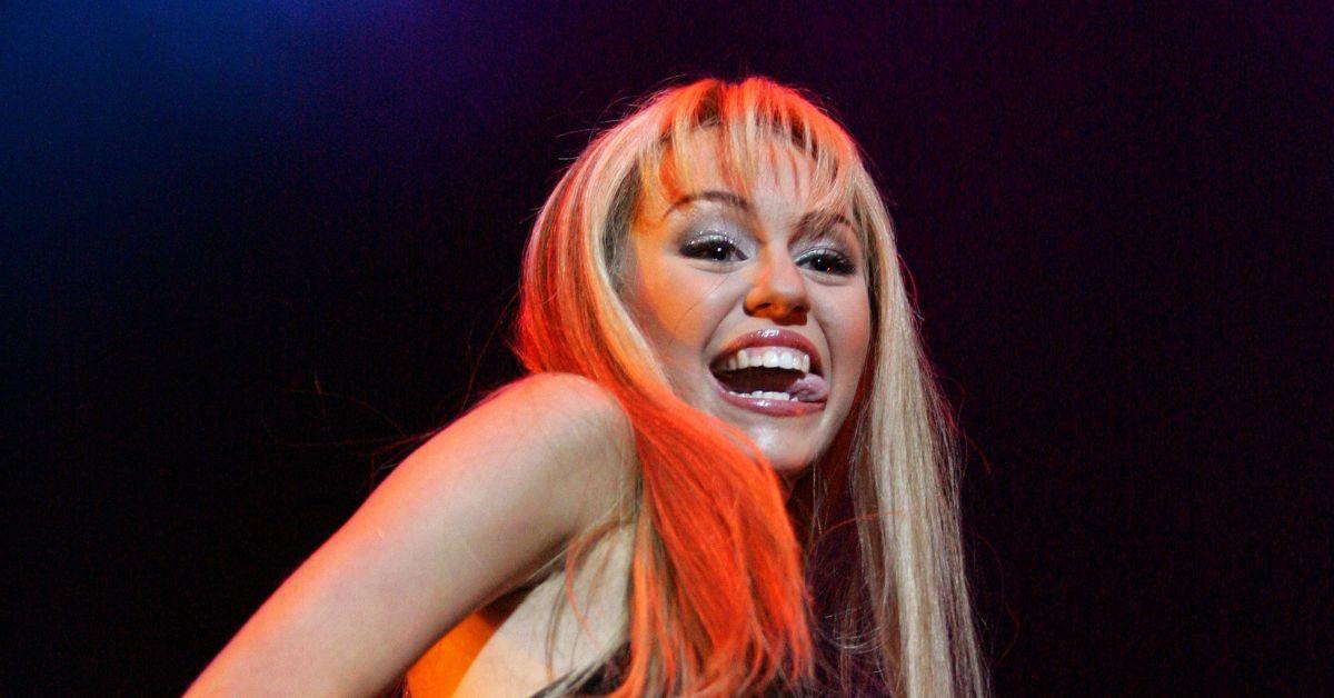  Miley Cyrus aka Hannah Montana performs 