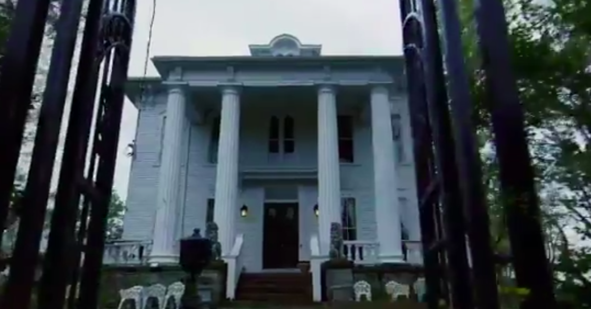 Is the Pillars Estate on 'Ghost Hunters' Really Haunted? (Exclusive)
