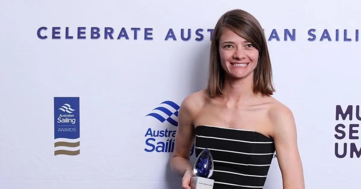 Sailor Jessica Watson holding an award in 2022