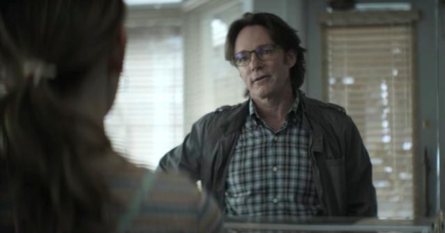 Mackenzie Astin in 'You'