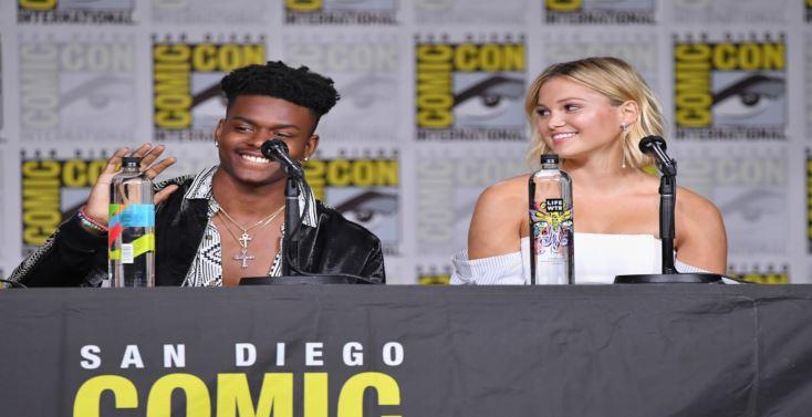 olivia holt comic con