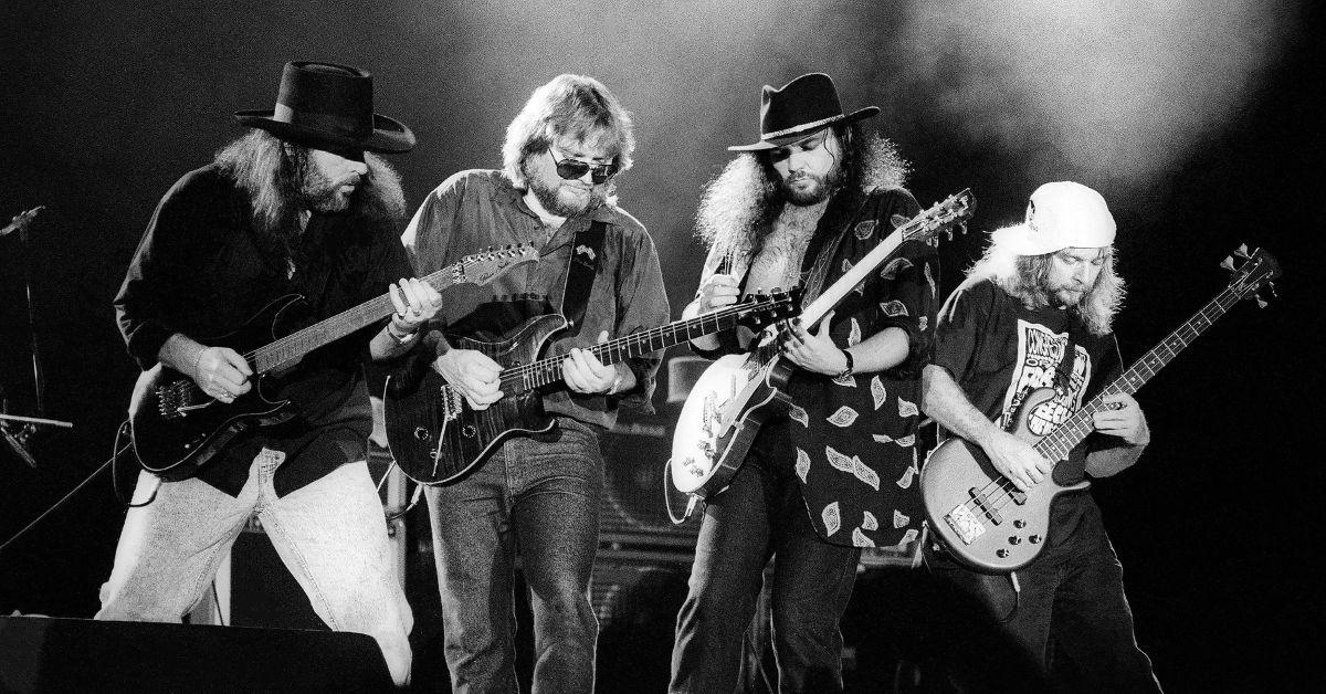 Ed King and Gary Rossington are the original guitarist in Lynryd Skynyrd when they performed at the World Arena