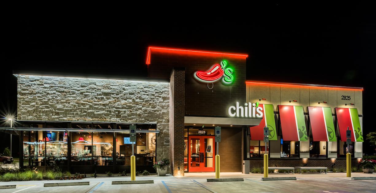 chilis free meal veterans