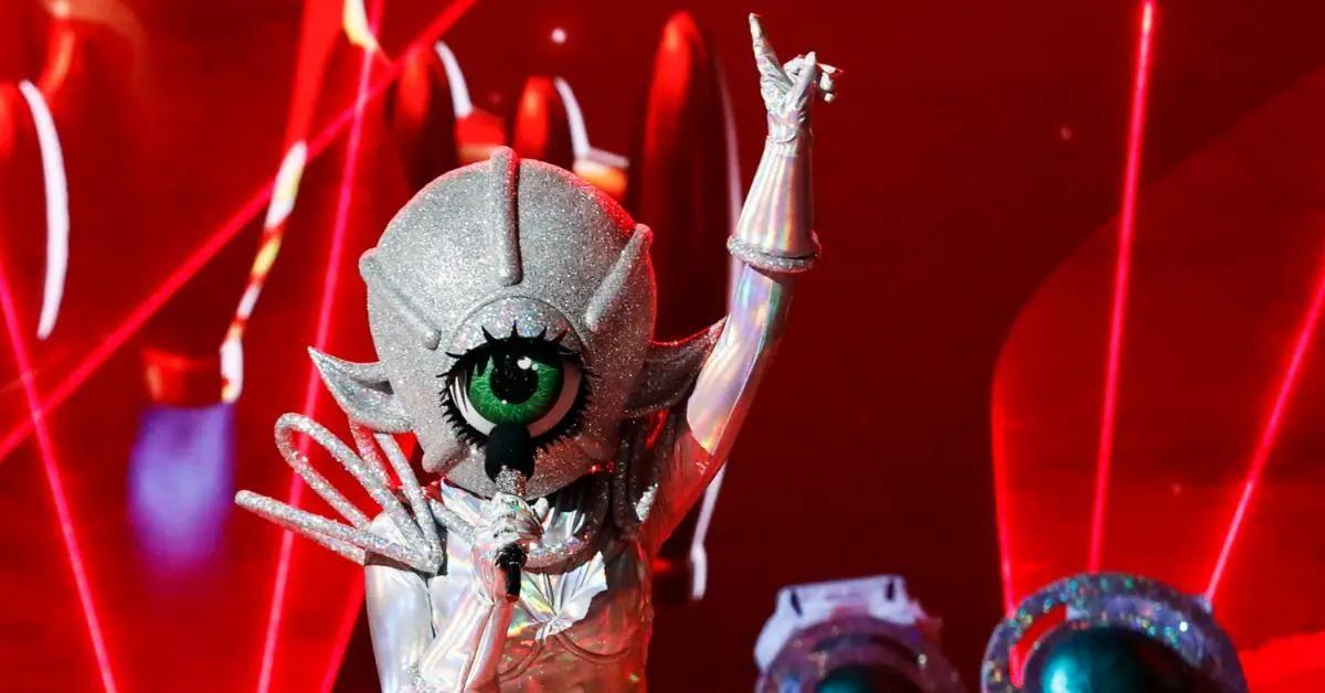 UFO performs on 'The Masked Singer'