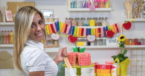 Vanessa Barcelo One Love Cakes