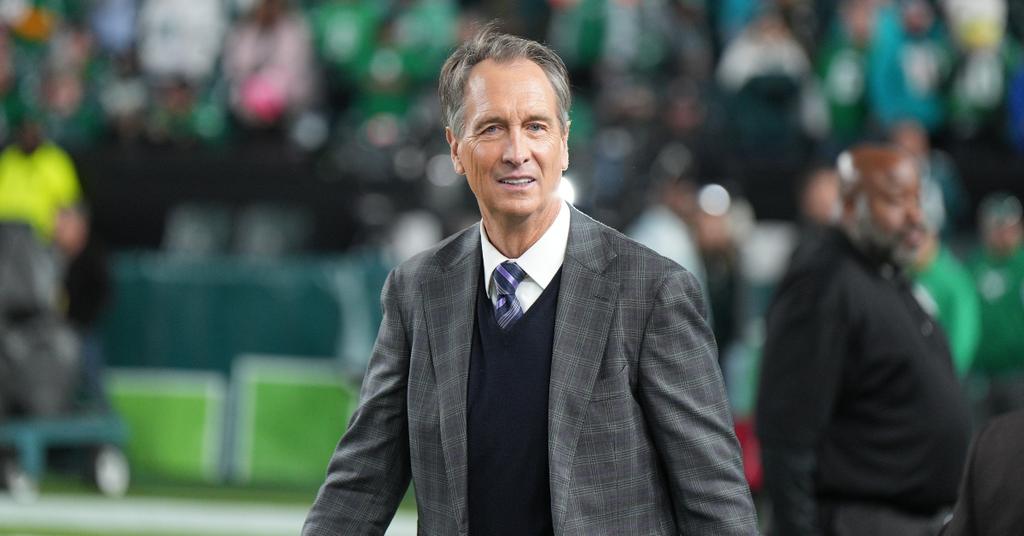What Happened to Cris Collinsworth? Info on NBC Commentator