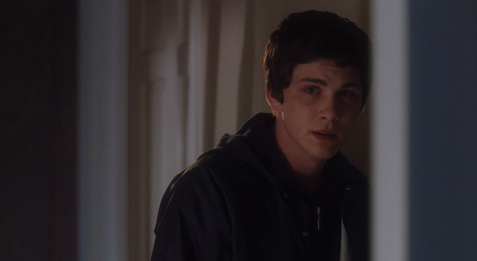 the-perks-of-being-a-wallflower-ending-explained-what-you-missed