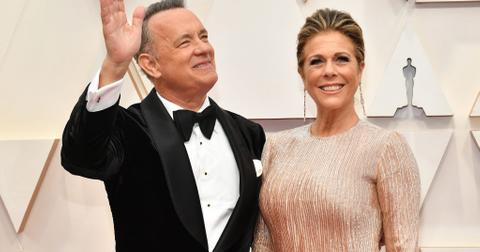tom-hanks-back-in-la-1585414394838.jpg