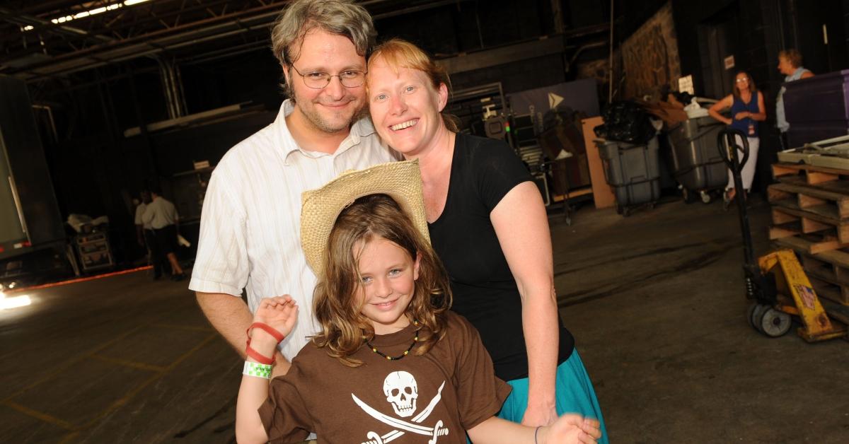 'Claim to Fame's Hugo with mom Amyu Carter and step-dad Jay Kelly at a Willie Nelson and B.B. King concert in 2008