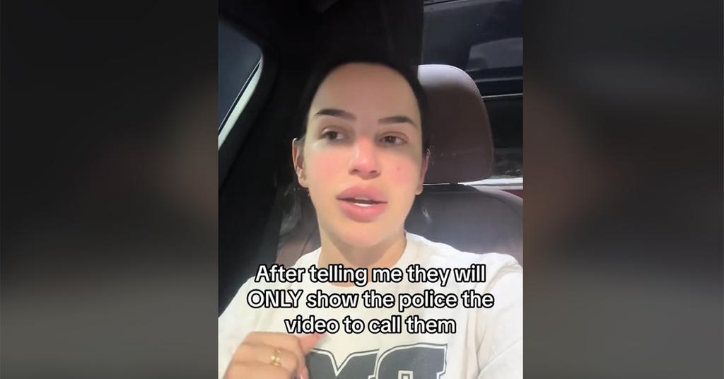 Someone Else Returned a Woman's Christmas Tree to Home Depot