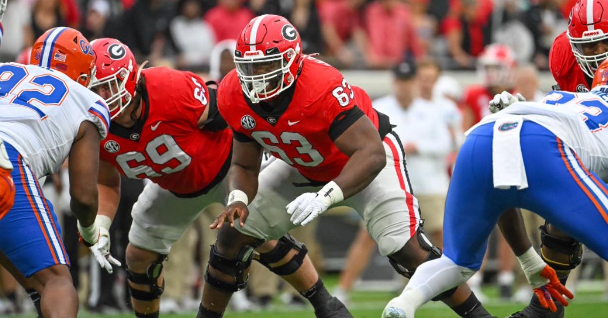 Georgia Bulldogs Sedrick Van Pran during the college football game between the Florida Gators and Georgia Bulldogs on October 29, 2022, at TIAA Bank Field in Jacksonville, Florida.