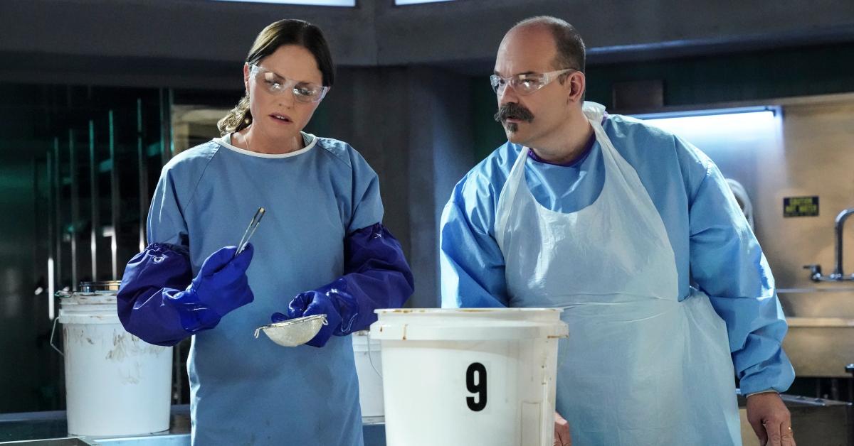 Jorja Fox as Sara Sidle and Mel Rodriguez as Hugo Ramirez