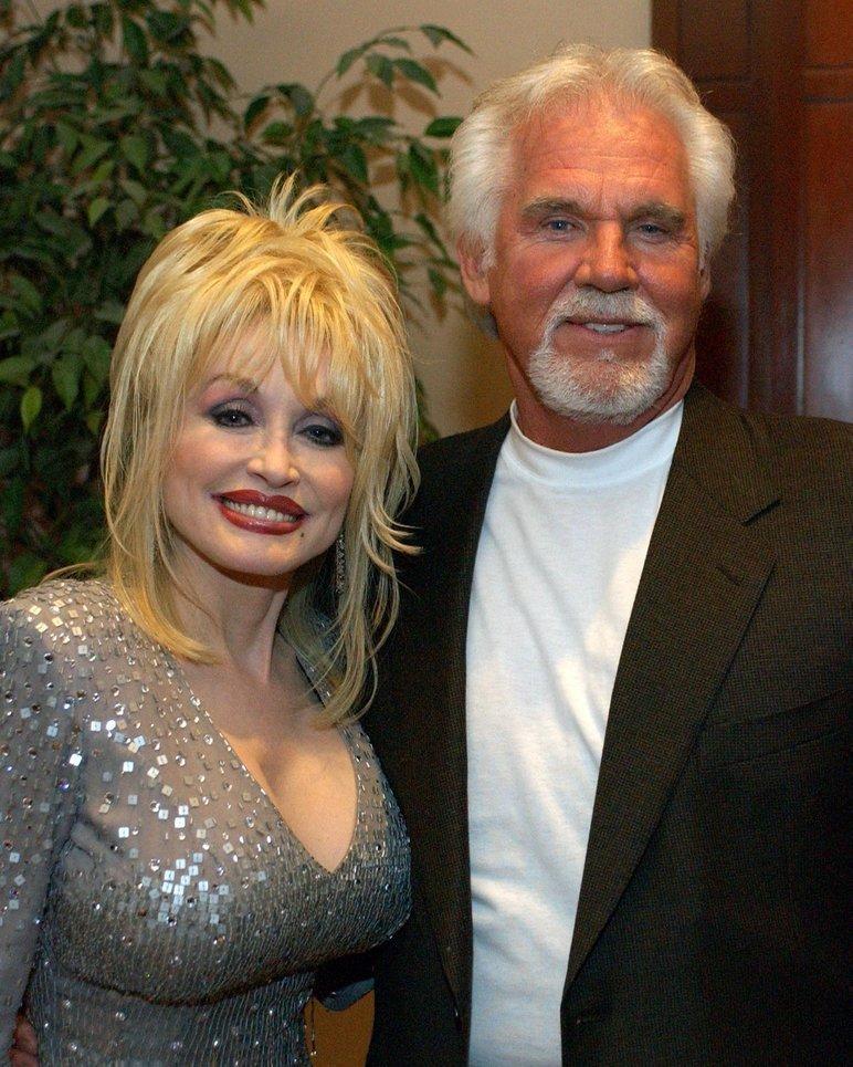 Dolly Parton And Kenny Rogers: Inside the Friendship of Two Singers