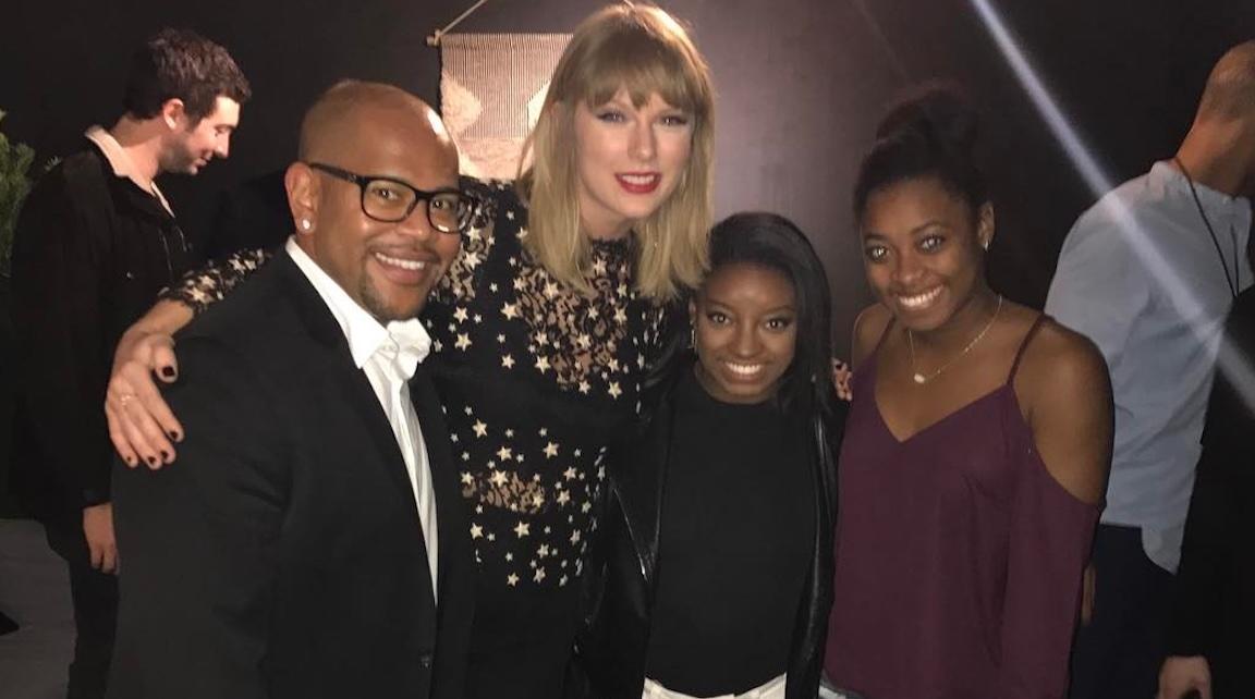 taylor swift simone biles