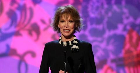 Mary Tyler Moore presents onstage