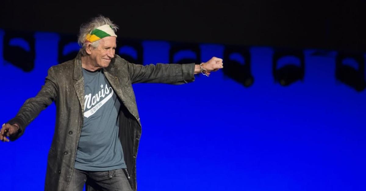 Keith Richards performs with Mavis Staples.