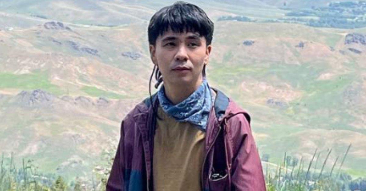 Ocean Vuong hiking.
