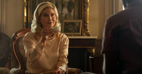 Elizabeth Mitchell as Carla in 'Outer Banks'